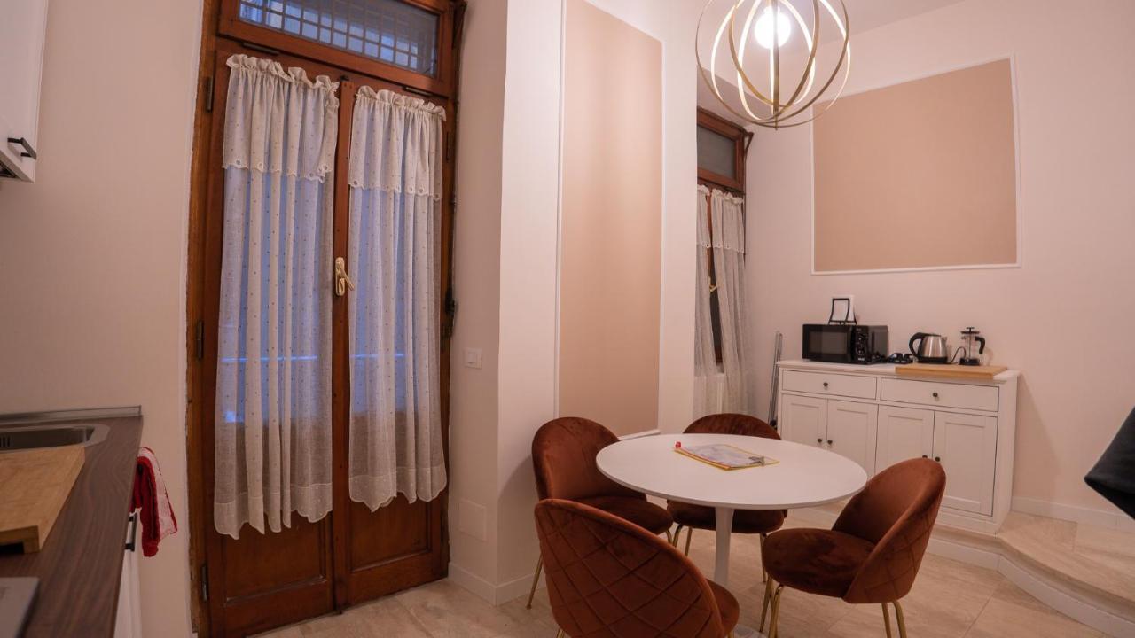 Sistina Apartments Рим Екстериор снимка